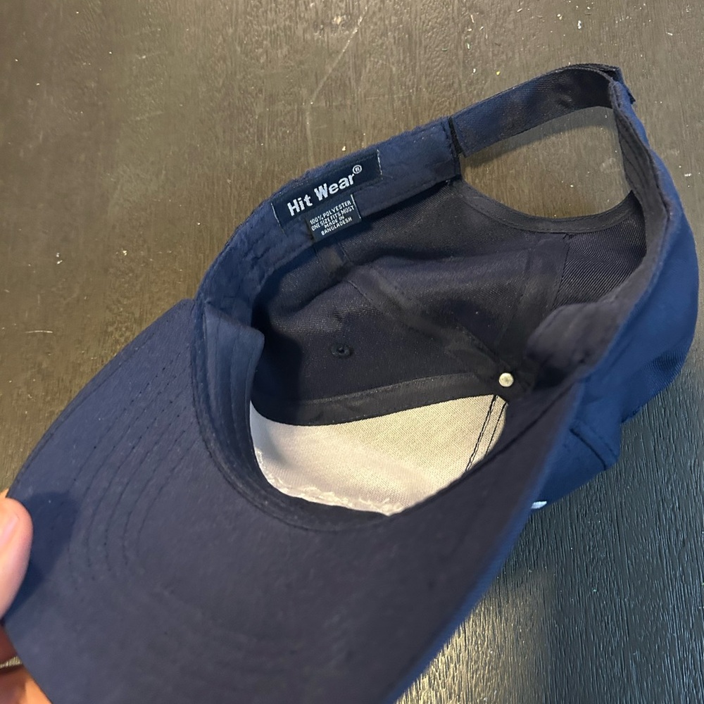 (Random) Company logo SnapBack - Picture 4 of 5